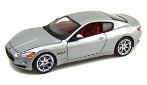 Model- MASERATI GRANTOURISMO (2008) (asorti negru, argintiu 1:24) Bburago - imagine 2