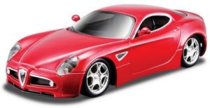 Model- ALFA 8C COMPETIZIONE (2007) (rosu,metalic 1:32) Bburago