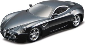 Model- ALFA 8C COMPETIZIONE (2007) (rosu,metalic 1:32) Bburago - imagine 2