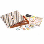 Set decoratiuni pentru casa papusi- Paris  Djeco