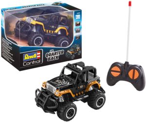 Masina Quarter Back cu radiocomanda Revell