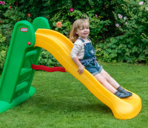 Tobogan mediu pliabil Raza de Soare Little Tikes - imagine 3