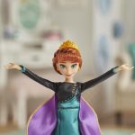 Hasbro Frozen 2 MUSICAL ADVENTURE ANNA — изображение 5