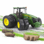 Tractor John Deere 7930 + roti suplimentare - Bruder — изображение 2