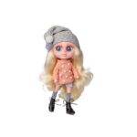 Papusa cu mirosul de vanilie "CHRISSY COLLINS"32 cm Berjuan