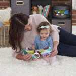 Carte moale TOMY - imagine 5