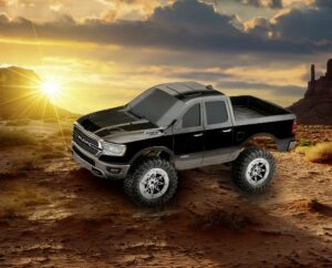 Masina Car RAM 1500 Laramie Back in Black cu radiocomanda Revell - imagine 2