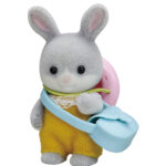 Iepuras baby gri deschis Sylvanian Families - imagine 2