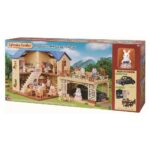 Casuta mare Large House with Carport Gift Set Sylvanian Families