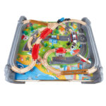 Set de joc Masa si tren cu locomotiva alimentata cu baterii 70 buc. — изображение 3