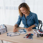 Puzzle - "160 Wooden Shaped Puzzles" - Stormtrooper`s helmet Trefl — изображение 3