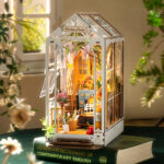 Puzzle 3D din lemn Garden House ROBOTIME - imagine 2