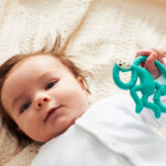 Jucarie dentite - Maimuta (verde) Matchstick Monkey — изображение 5