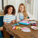 Set pentru impletit bratari Friendship Bracelet Maker Mega Set MAKE IT REAL — изображение 5