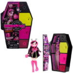 Set Joc Monster High Papusa Draculaura -Secrete Skultimate MATTEL