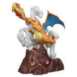 Figurina Deluxe Charizard 30 cm Pokemon JAZWARES