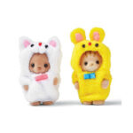 Set 2 figurine in costum epuras, pisicuta Sylvanian Families - imagine 2