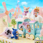 Set 2 figurine in costum rechin, stea de mare Sylvanian Families - imagine 5