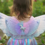 Set magic cu unicorn si aripi, culori pastelate, marimea 4-6 Great Pretenders - imagine 2