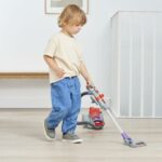 Jucarie Aspirator Dyson DC22 cu furtun detasabil si functie reala de aspirare Casdon — изображение 5