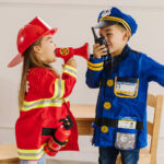 Set joc de rol Costum De Ofiter De Politie Melissa and Doug — изображение 5