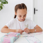 Set creativ bratari Unicorn Rainbow Jewels TOTUM — изображение 5