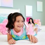 Papusa Fashionista #224 Cu Par Negru, Rochie Roz Barbie MATTEL — изображение 5