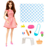 Set de joc Papusa - Picknic cu accesorii Barbie MATTEL — изображение 2