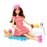 Set de joc Papusa - Picknic cu accesorii Barbie MATTEL