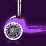 Trotineta Mini Deluxe Glow LED Frosty Pink MICRO - imagine 4