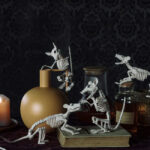 Decorare pentru Halloween schelet sobolan 17 x 12 x 16 cm BOLAND - imagine 3