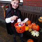 Costum copii Vampir 7-9 ani BOLAND - imagine 3