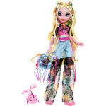 Papusa Monster High Laguna cu animale de companie si accesorii Mattel