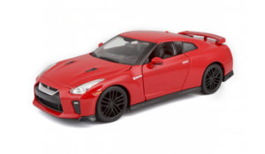 Model- NISSAN GT-R (asorti rosu,alb metalic, 1:24) Bburago