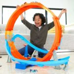 Pista Massive Loop Hot Wheels - imagine 3