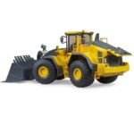 Incarcator pe pneuri Volvo L260H - Bruder