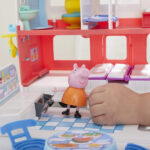 Set de joaca Casa pe roti PEPPA PIG HASBRO - imagine 4
