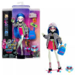 Papusa de colectie Monster High Ghoulia Yelps si accesorii MATTEL