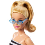 Papusa Barbie Fashionista #213, Blonda in top in dungi MATTEL - imagine 3