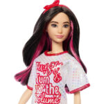 Papusa Barbie Fashionista Bruneta in rochie alba MATTEL - imagine 2