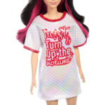Papusa Barbie Fashionista Bruneta in rochie alba MATTEL - imagine 3