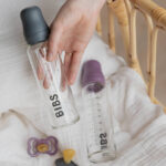 Biberon din sticla anticolici cu tetina din latex 0+ luni, 225 ml Iron Bibs - imagine 4