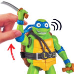 Figurina cu sunete Leonardo 14cm seria Мovie III TMNT - imagine 3