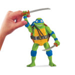 Figurina cu sunete Leonardo 14cm seria Мovie III TMNT - imagine 2