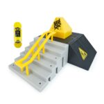 Set de joaca Skate Park Pyramid Shredder TECH DECK SPIN MASTER - imagine 2