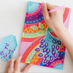 Set de creatie Caiet cu diamante Paun TOTUM - imagine 3