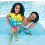 Vesta de inot gonflabila Laguna albastra 41х30 cm, 3-5 ani Intex - imagine 2