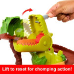 Set de joaca Dino Playground Disney Cars Mattel - imagine 5