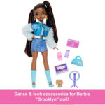 Papusa Dream Besties Brooklyn Cu 8 Accesorii Barbie MATTEL - imagine 2