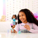 Papusa Dream Besties Brooklyn Cu 8 Accesorii Barbie MATTEL - imagine 4
